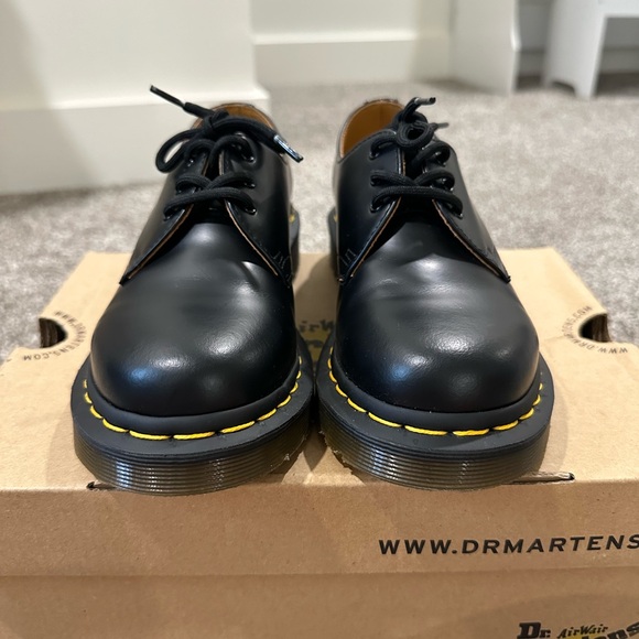 Dr. Martens 1416 Leather Oxford Shoes. Size 5 W. Including Wonder Balsam. - Picture 4 of 4